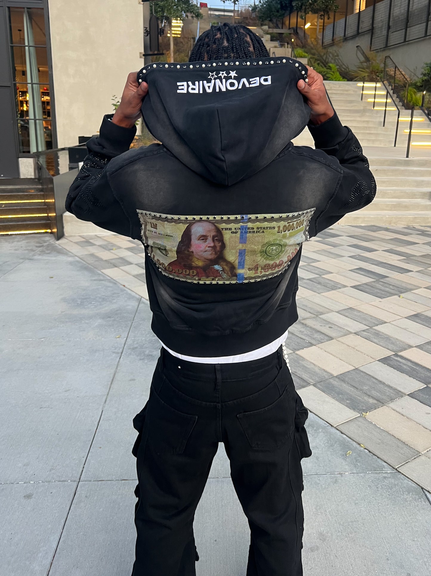 CERTIFIED MILLIONAIRE ZIP UP V2