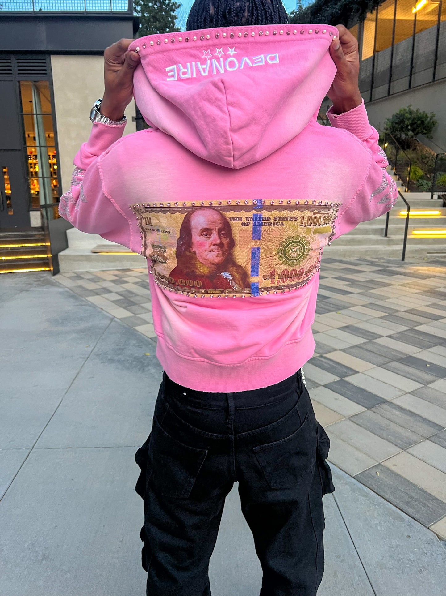 CERTIFIED MILLIONAIRE ZIP UP V2